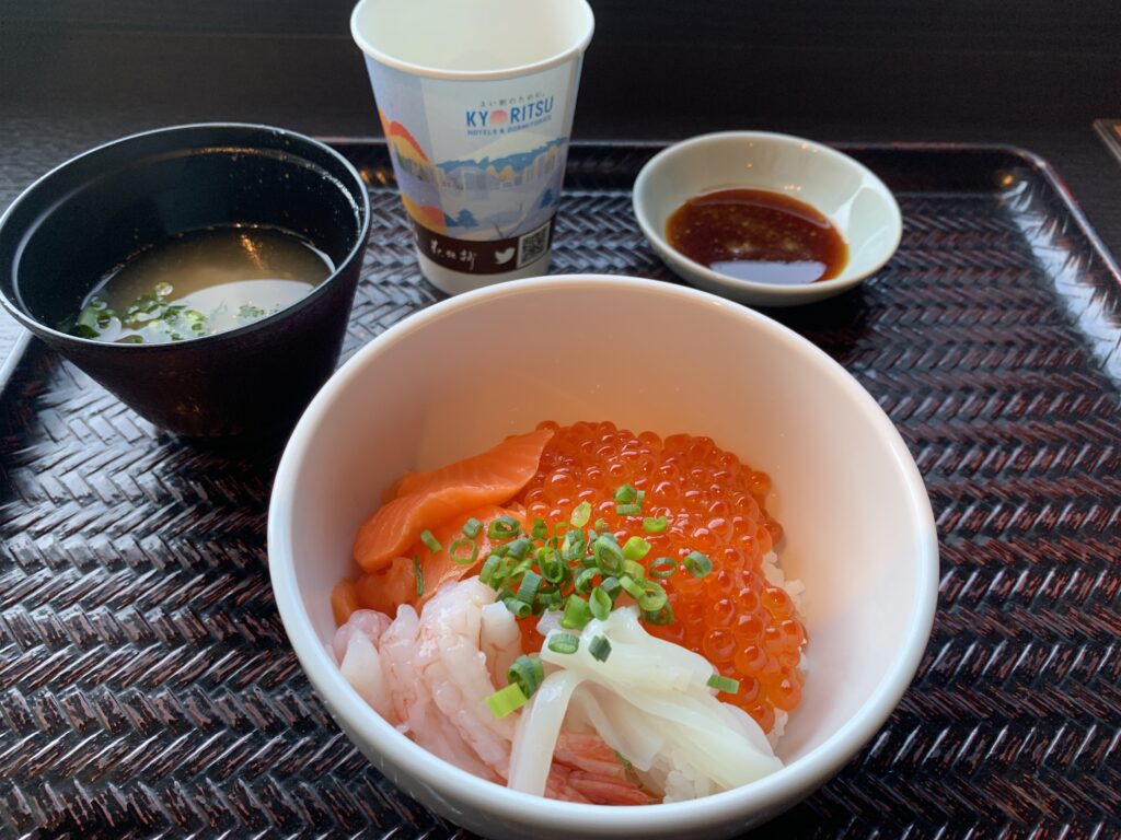 自作の海鮮丼